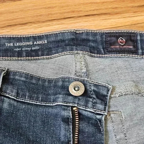 AG THE LEGGING ANKLE SUPER SKINNY ANKLE SIZE 31R - Picture 6 of 14